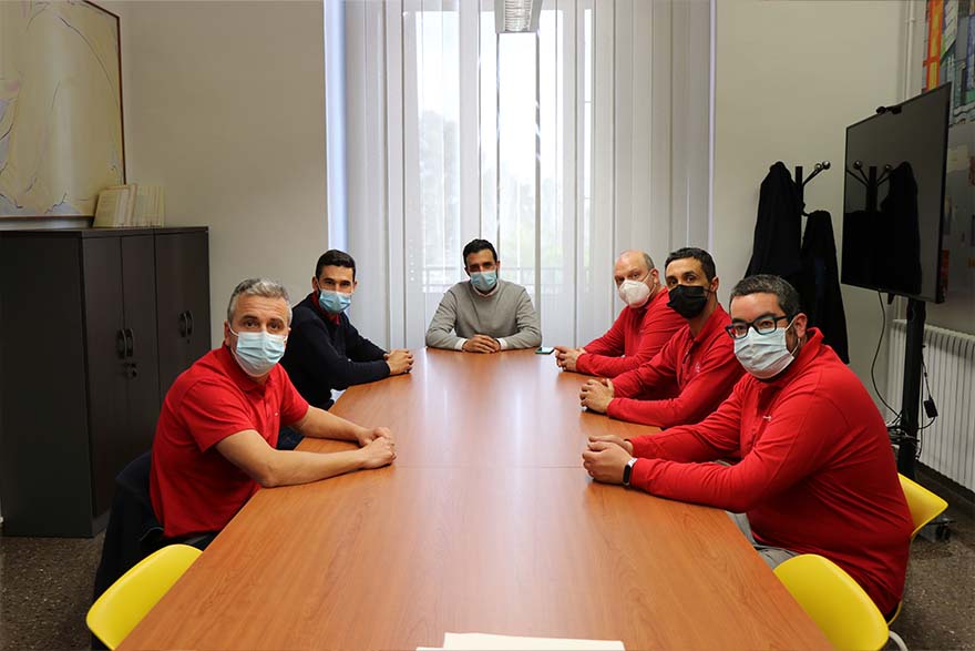 El Ayuntamiento de Sagunto se reúne con el comité de empresa de Acciona Nordex con motivo del cierre de sus instalaciones 