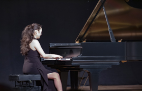 La pianista Ayako Fujiki fue muy aplaudida en su concierto del pasado viernes en el Teatro de Begoña