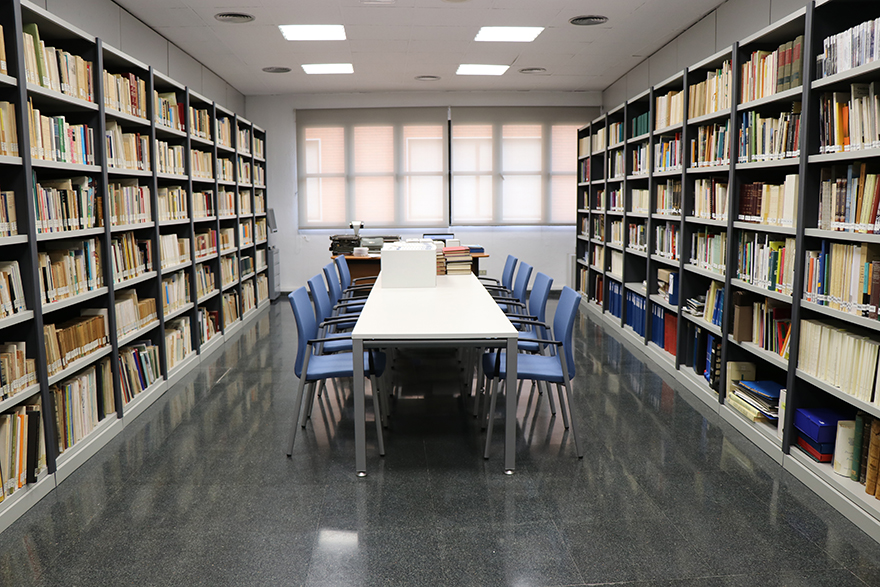 La delegación de Archivo y Bibliotecas se une a la conmemoración por el centenario de Santiago Bru i Vidal