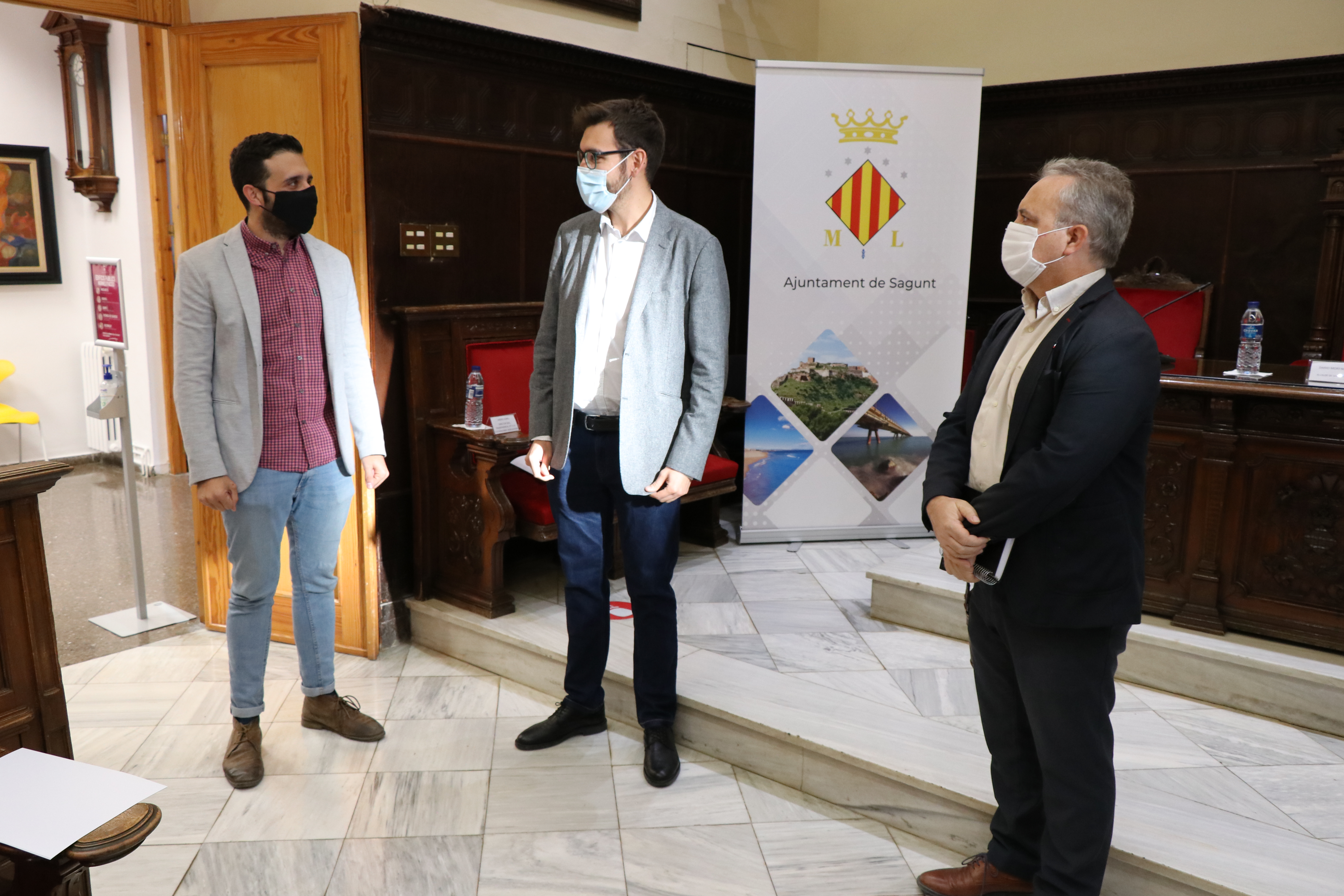 El alcalde de Sagunto se reúne con el director general de Transparencia para abordar la renovación del convenio de las oficinas PROP