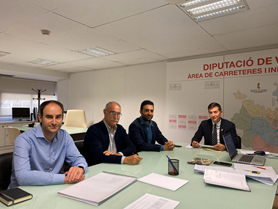 El alcalde solicita a la Diputación de València mejoras en la CV-324 que va de Sagunto a Petrés