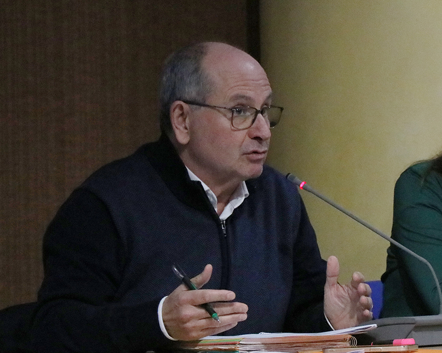 El Ple municipal de Sagunt demana mesures urgents per a protegir els cítrics valencians