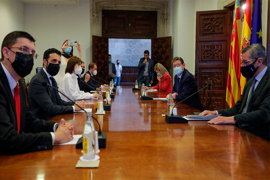 El Ayuntamiento reforzará la seguridad tras el decaimiento del cierre perimetral y el retraso del toque de queda para evitar actitudes incívicas