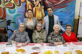 Dones de Baladre rinde homenaje a las octogenarias de la asociación