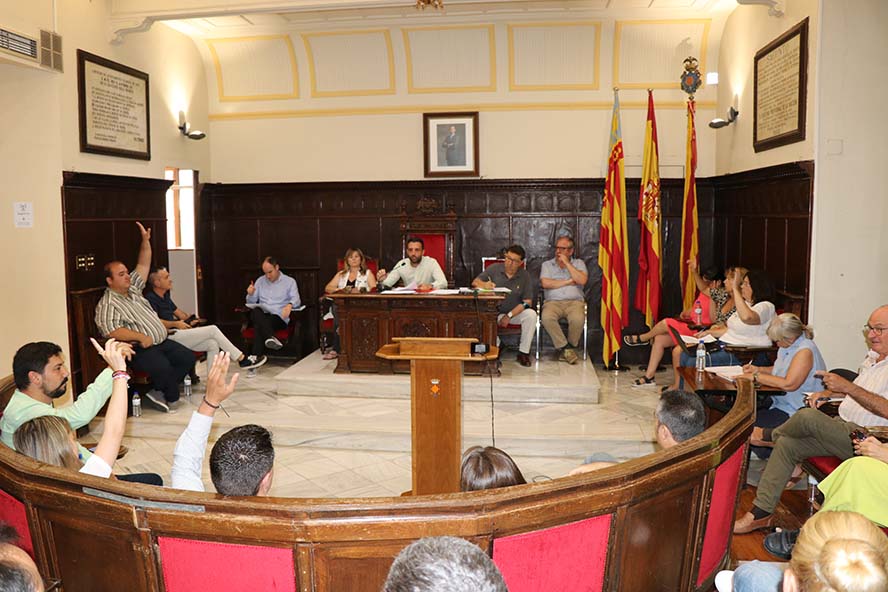 La Corporación Municipal aprueba la periodicidad de las sesiones plenarias y la creación de las comisiones informativas