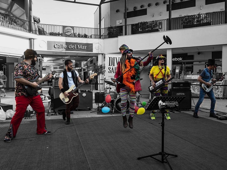 Astral Kids ofrece mañana un concierto de rock didáctico en el Casal Jove