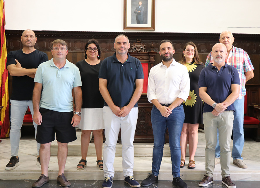 L'Ajuntament de Sagunt es reunix amb la nova directiva de la Confraria de la Puríssima Sang