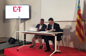 El alcalde de Sagunto y el presidente de la Generalitat firman la concesión de fondos FEDER al municipio