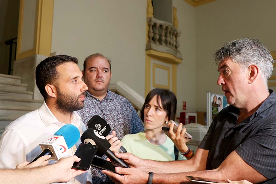 El alcalde de Sagunto afirma que actitudes LGTBIfóbicas no tienen cabida en nuestra ciudad y explica la actuación municipal