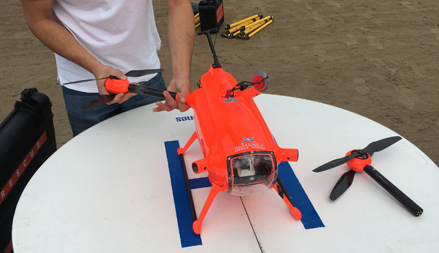 Se pone en marcha el servicio de drones de salvamento en las playas de la localidad