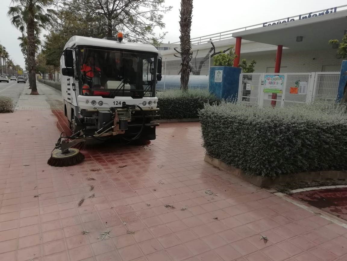 La SAG intensifica las labores de limpieza incluyendo desinfecciones especiales