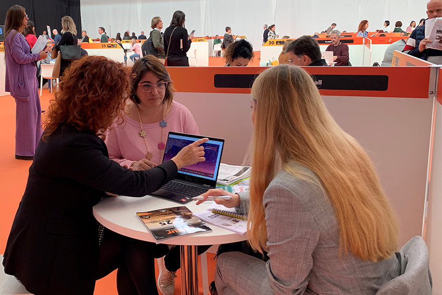 INTUR Negocios y la acción de e-street marketing en el centro de Valladolid, las dos acciones más destacadas de Sagunto en la Feria del Turismo de Interior