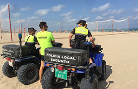 Varios rescates e infracciones marcan el fin de semana en las playas de Sagunto