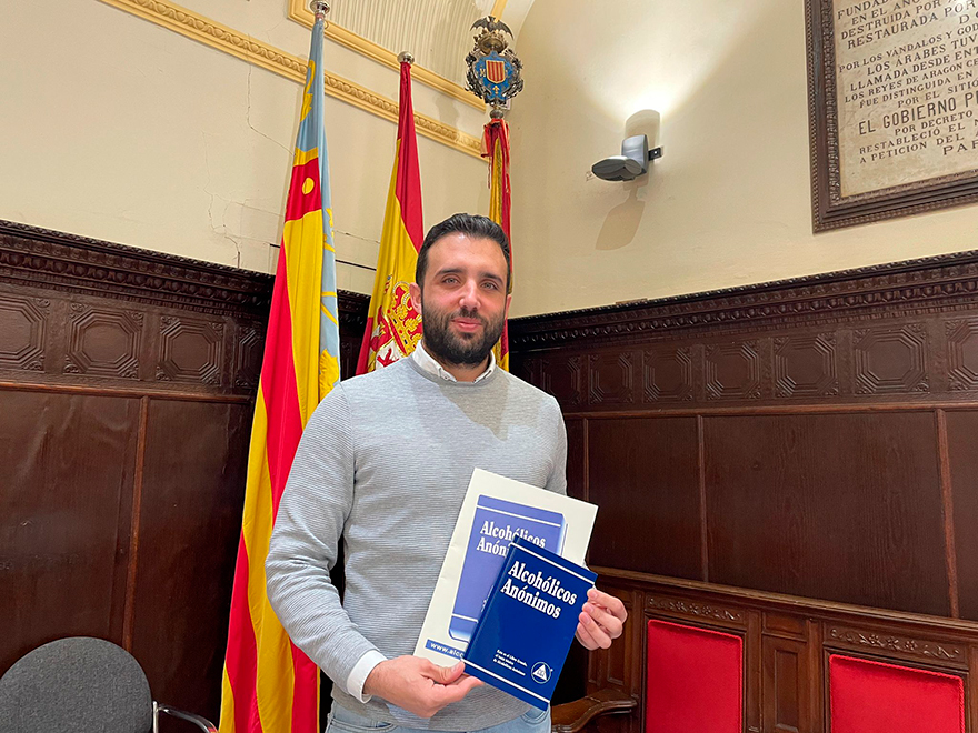 El alcalde se reúne con una representación de la delegación de Alcohólicos Anónimos en el municipio