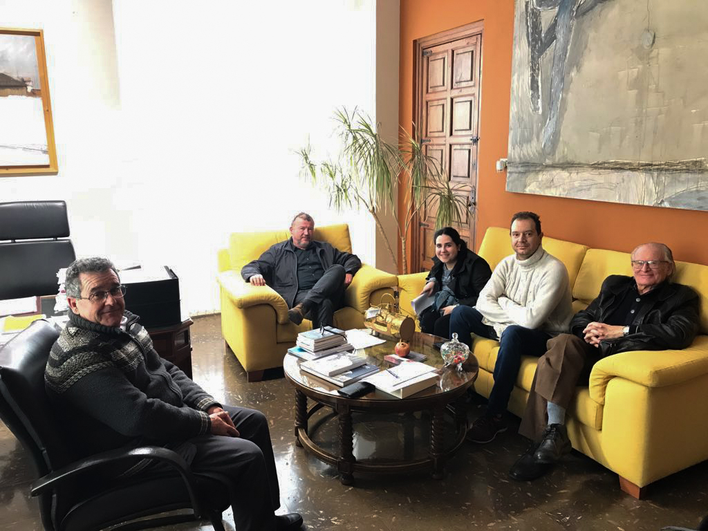 El alcalde de Sagunto se reúne con la nueva directiva de la Lira Saguntina