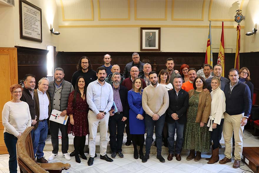 El Pleno aprueba una declaración institucional para pedir soluciones urgentes para las playas de Almardá, Corinto y Malvarrosa