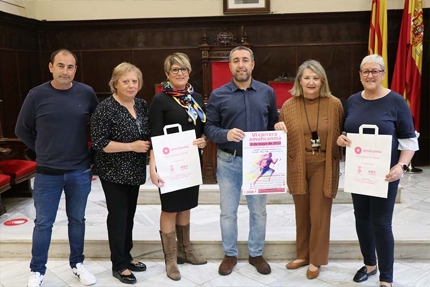 Sagunto acoge la VI Carrera Amuhcanma para recaudar fondos destinados a la investigación del cáncer de mama 
