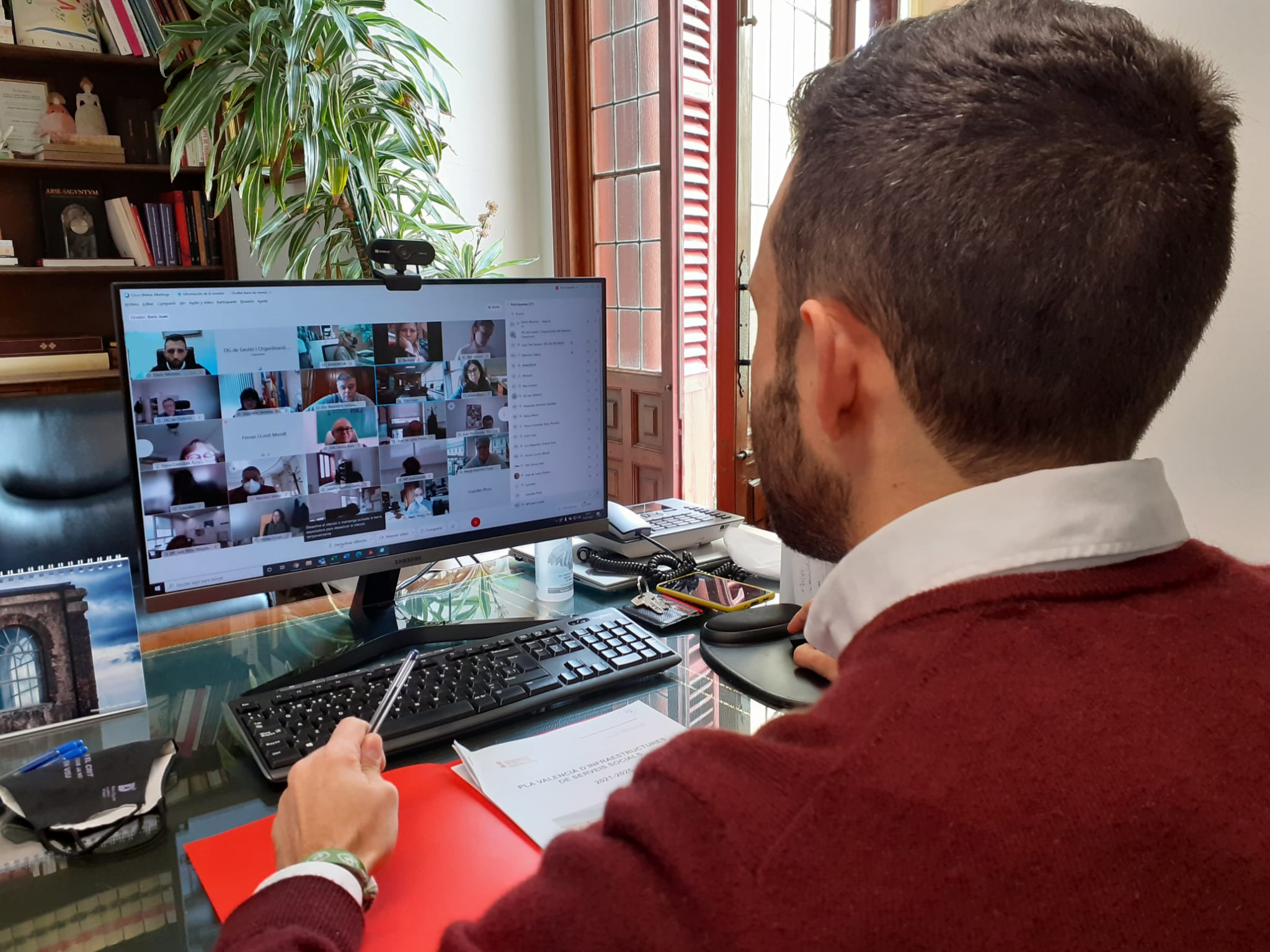 Reunión entre el Ayuntamiento y la Generalitat para incluir infraestructuras de Servicios Sociales y Mayores en el Plan Estratégico de la Conselleria 