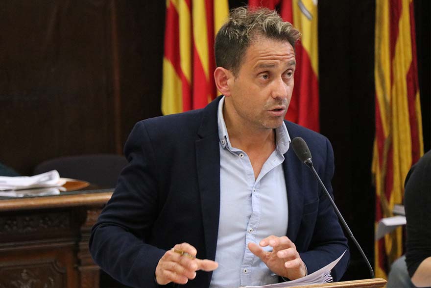 El Pleno Municipal acuerda solicitar a Conselleria la ampliación de personal educador de Educación Especial en los centros educativos del municipio