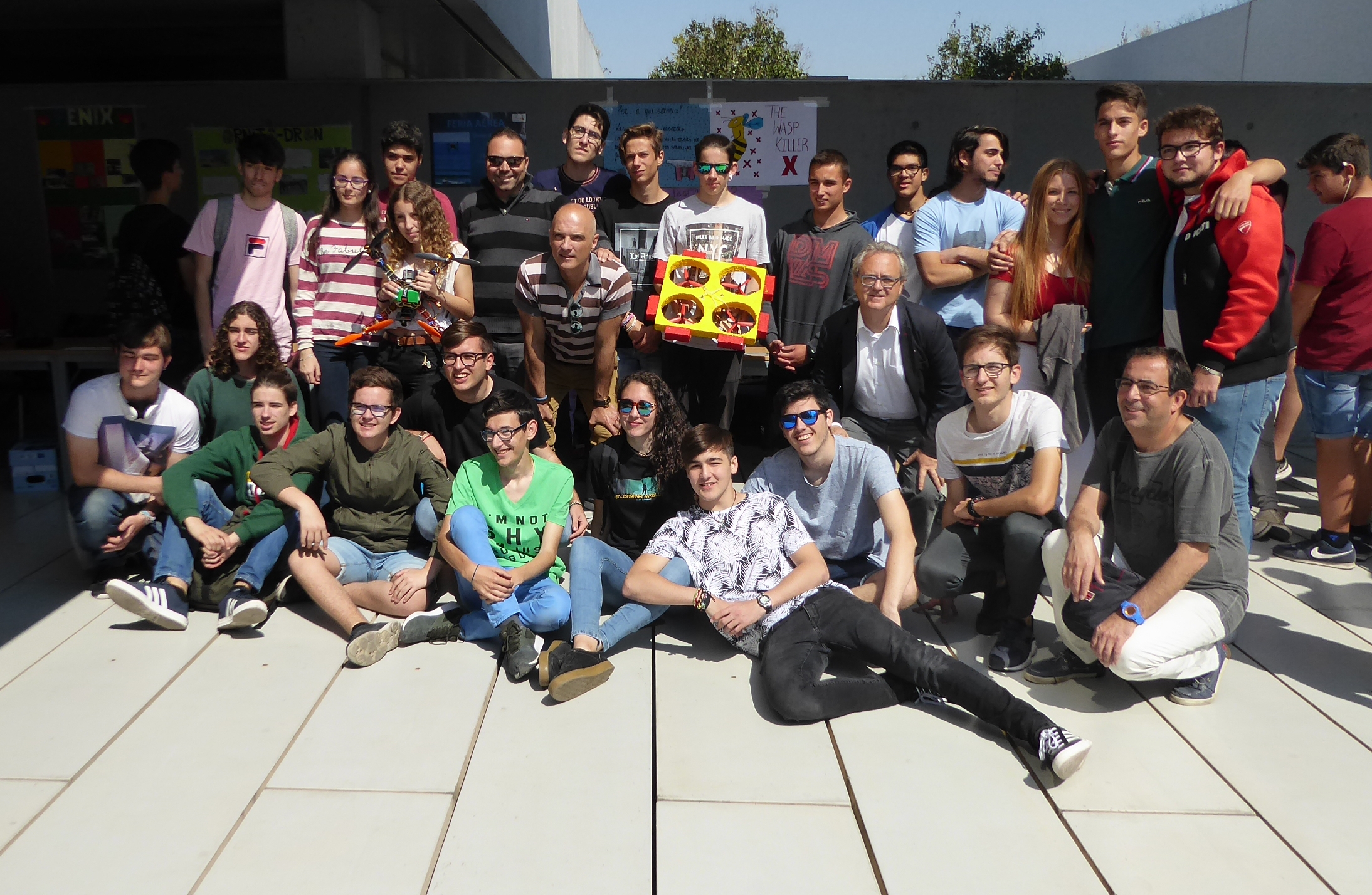 La IV edición de la Feria Aérea ha reunido a estudiantes del IES Camp de Morvedre, IES Jaume I e IES Jorge Juan 