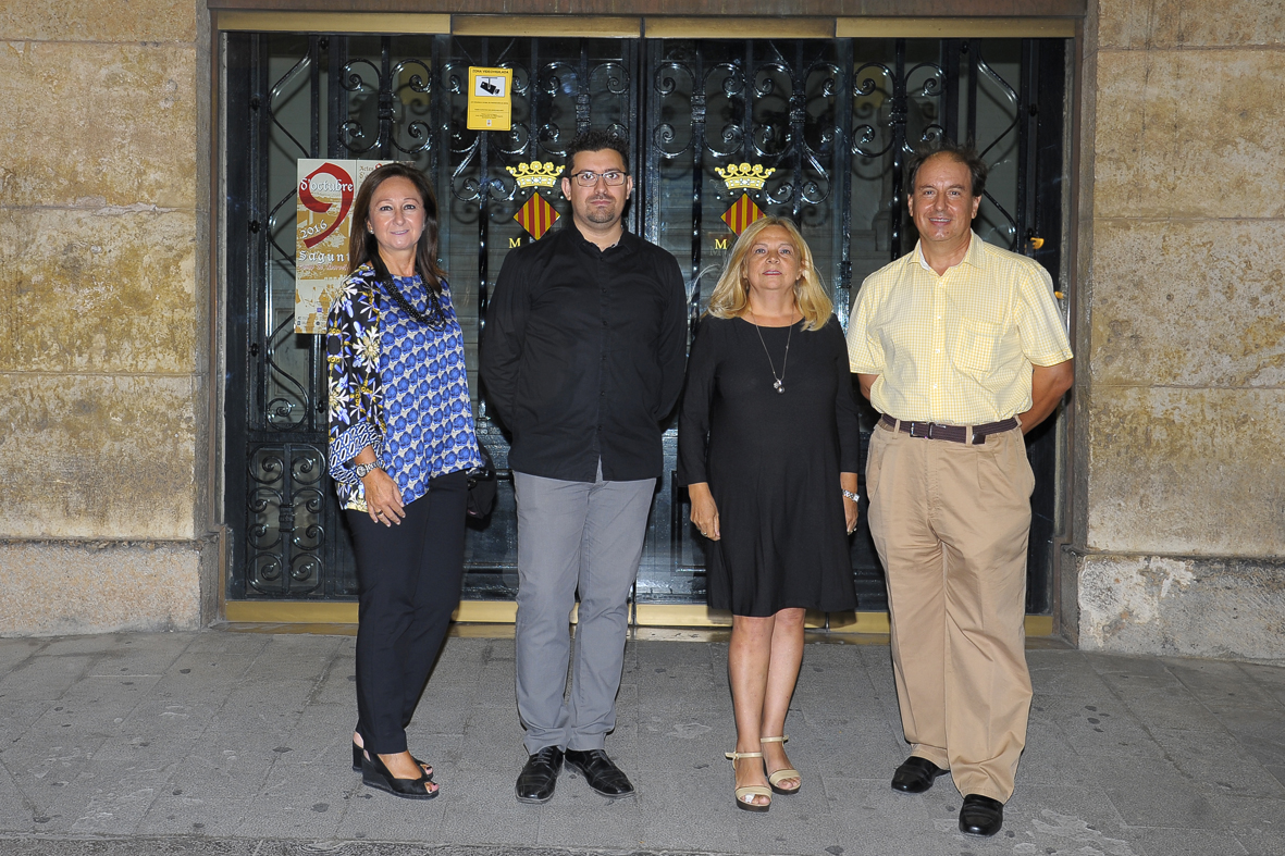 El concejal de Comercio asiste a la “Noche en Vela”