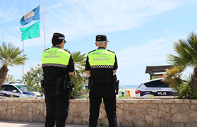 La delegación de Playas presenta el dispositivo de servicios del verano 2018