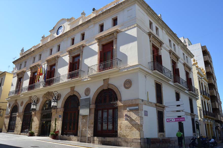 El Ayuntamiento aprueba un convenio con Quimi Romar y Gazaley Project Sagunto para facilitar la inserción laboral