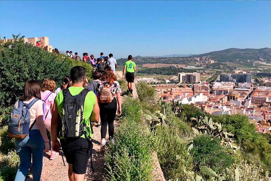 Los IES Jaime I y Clot del Moro participan en las excursiones por las sendas locales enmarcadas dentro del proyecto de Juventud ‘Riu Viu’