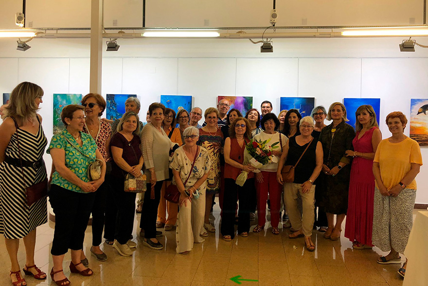 La Universidad Popular de Sagunto ha inaugurado una exposición pictórica inspirada en el mundo marino