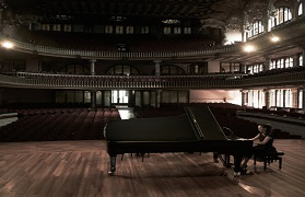 La pianista Ayako Fujiki ofrece un concierto este viernes