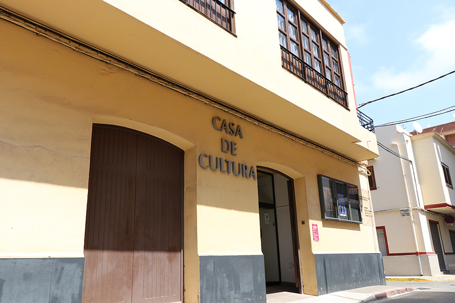 La exposición 'Portes obertes a la creativitat' permanecerá abierta al público hasta el 31 de mayo