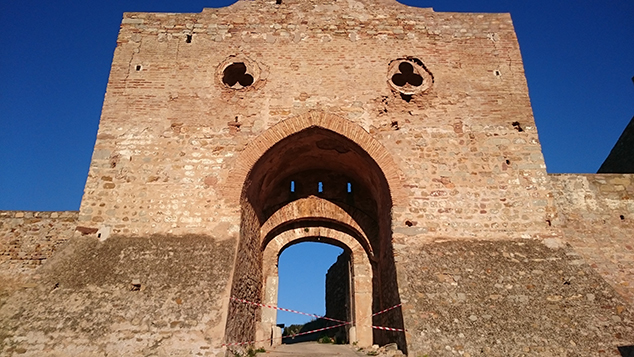 El Ayuntamiento de Sagunto solicita al Ministerio medidas urgentes por la degradación del castillo
