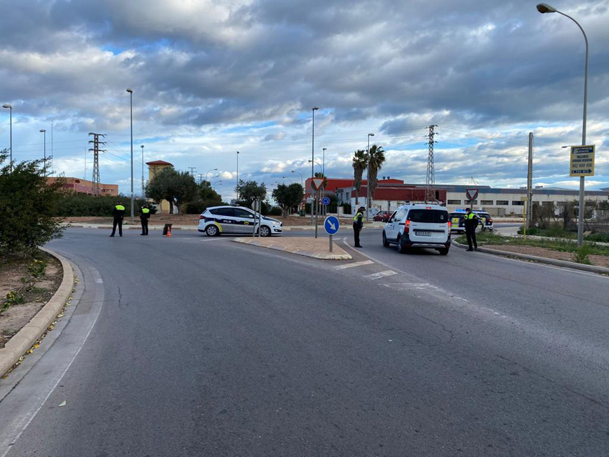 La Policía Local identifica más de 1.500 vehículos durante el fin de semana