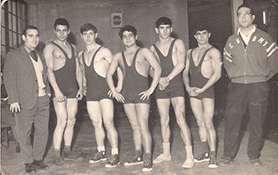 El Pleno concede la Medalla de Plata de la Ciudad de Sagunto a Arturo González y Carmen Aranegui