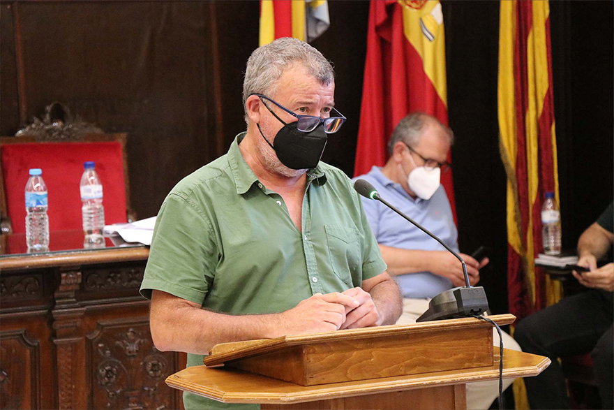 El Pleno del Ayuntamiento de Sagunto muestra su apoyo a los vecinos y vecinas del complejo Zarabanda   