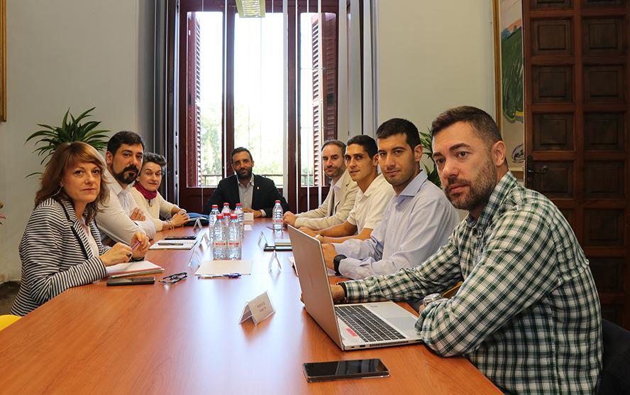 La APV reafirma su compromiso con la restauración del pantalán marítimo y la integración puerto-ciudad