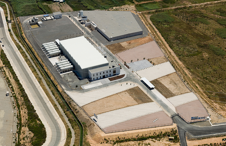 El Pleno Municipal insta al Gobierno de España a asumir el coste del canon de construcción de la desaladora