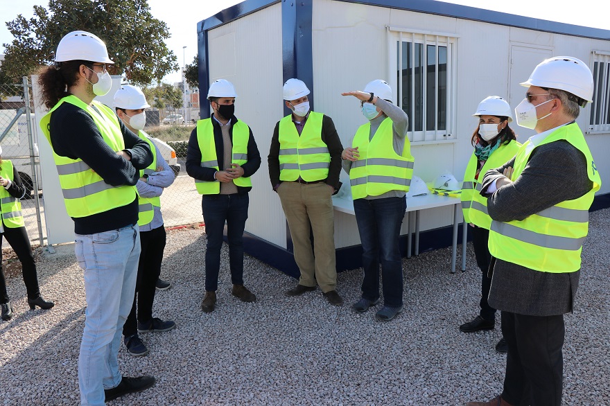 El alcalde y miembros del Equipo de Gobierno visitan las obras del IES nº 5