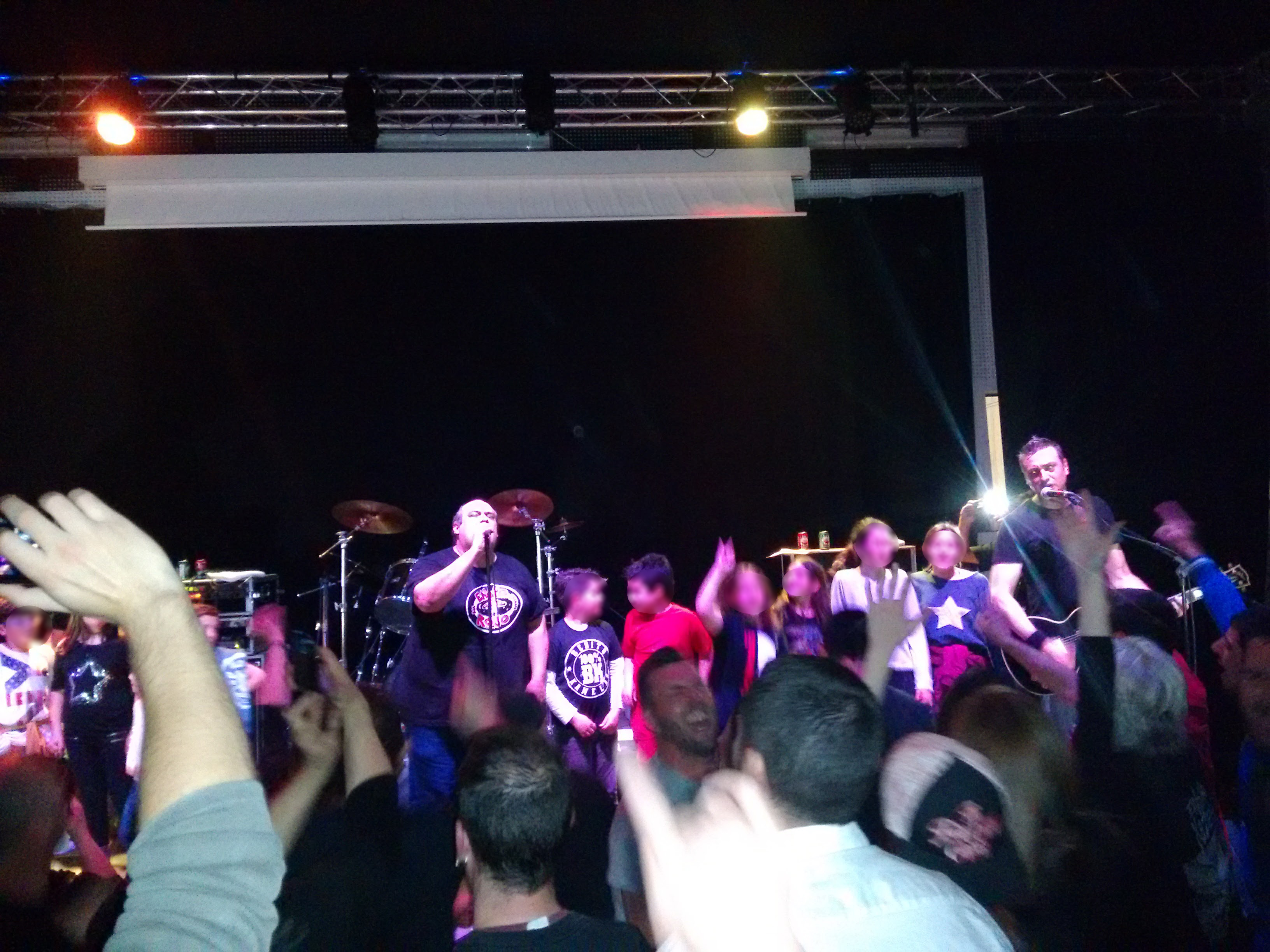 La final del Morvedre Rock 2.0 ompli el saló d'actes del Casal Jove