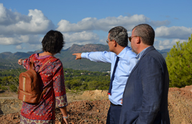 El secretario autonómico de Vivienda, Obras Públicas y Vertebración del Territorio visita los proyectos de Sagunto