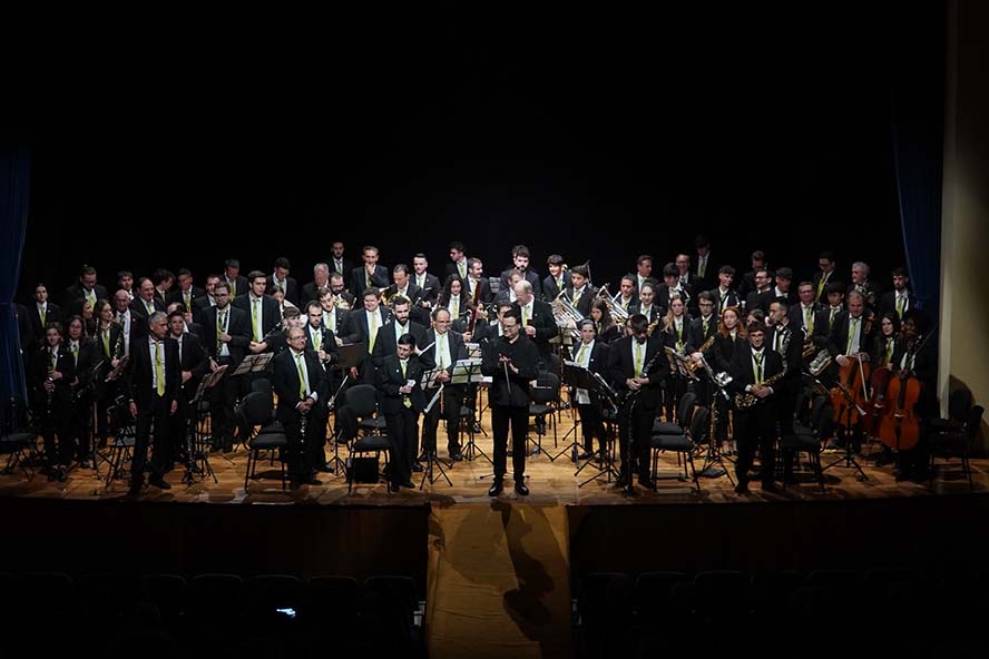 La Banda Sinfónica de la Lira Saguntina ofrece en el Teatro Romano un concierto con motivo de las Fiestas Patronales