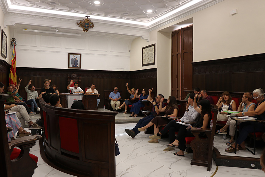 El pleno municipal aprueba provisionalmente la modificación de la ordenanza del servicio de aguas y alcantarillado