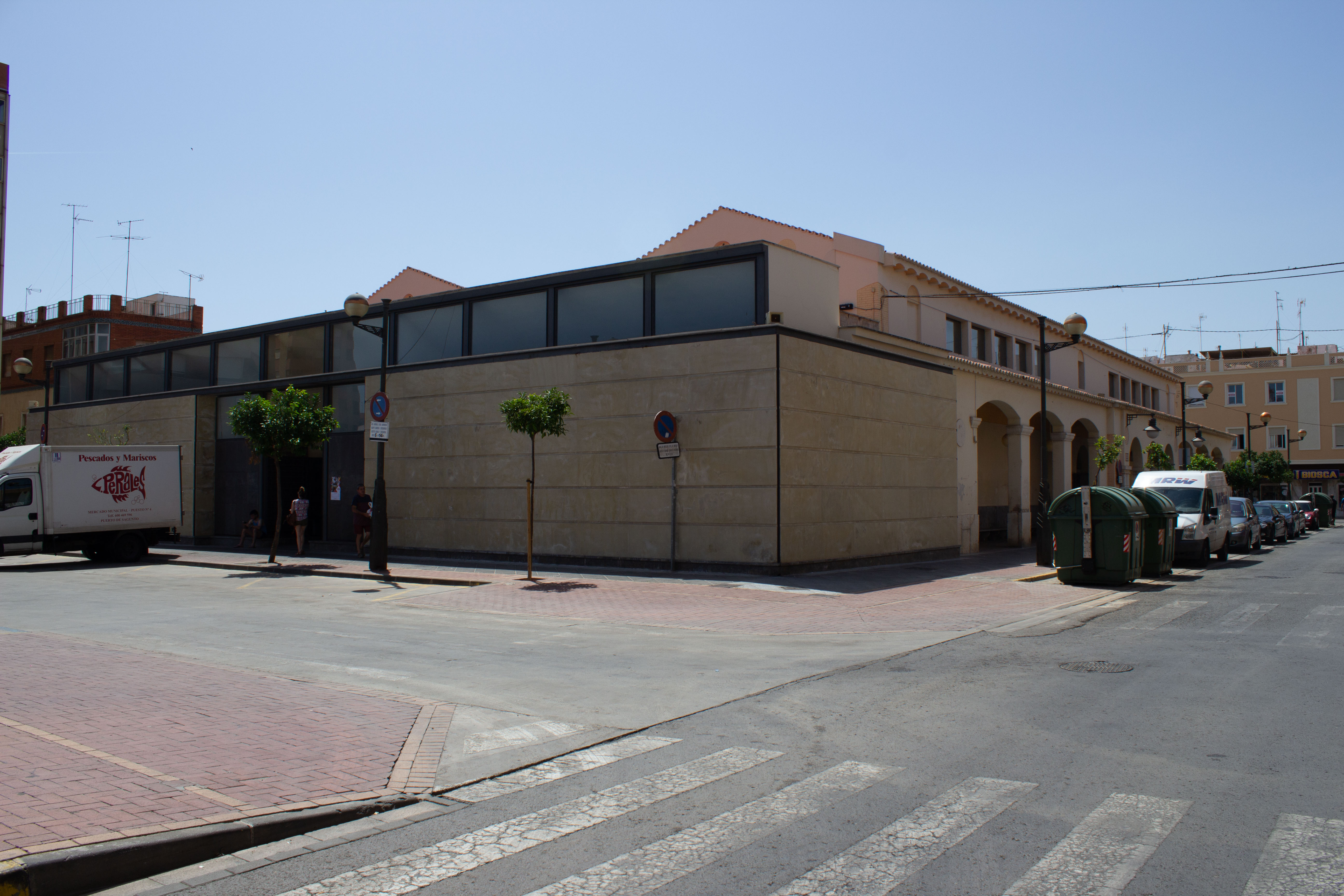 Los mercados municipales de Puerto de Sagunto realizarán su actividad comercial en su emplazamiento habitual el 9 de Octubre