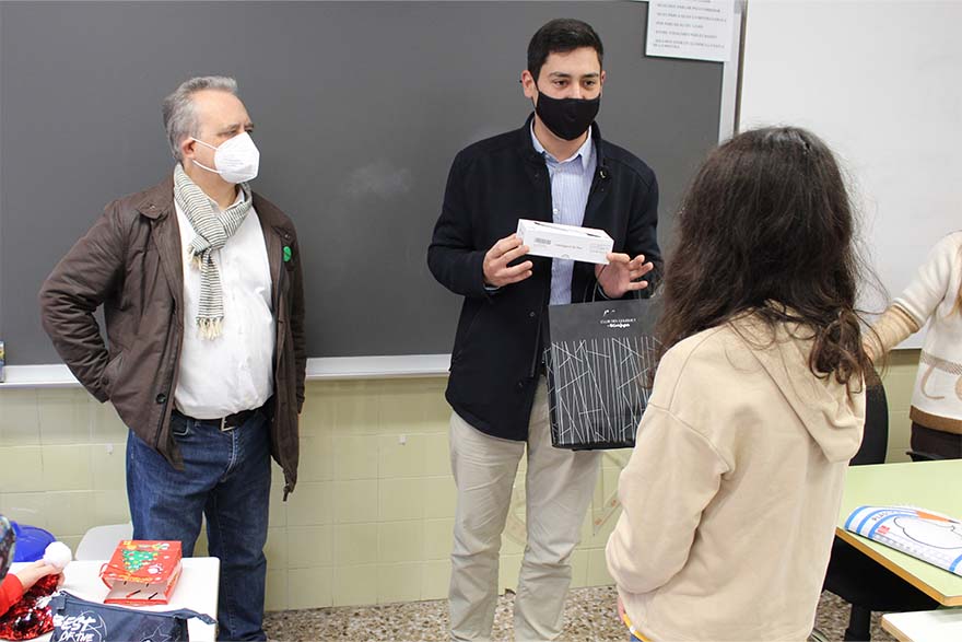 El Ayuntamiento entrega los premios del concurso escolar de dibujo de la SAG