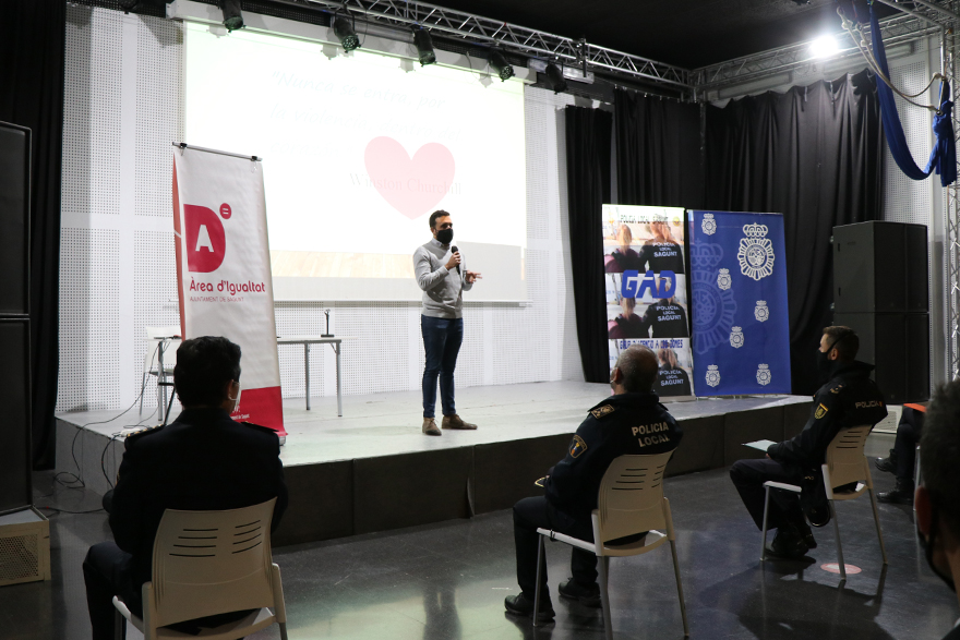 El Área de Igualdad organiza una acción formativa para afrontar la violencia de género 