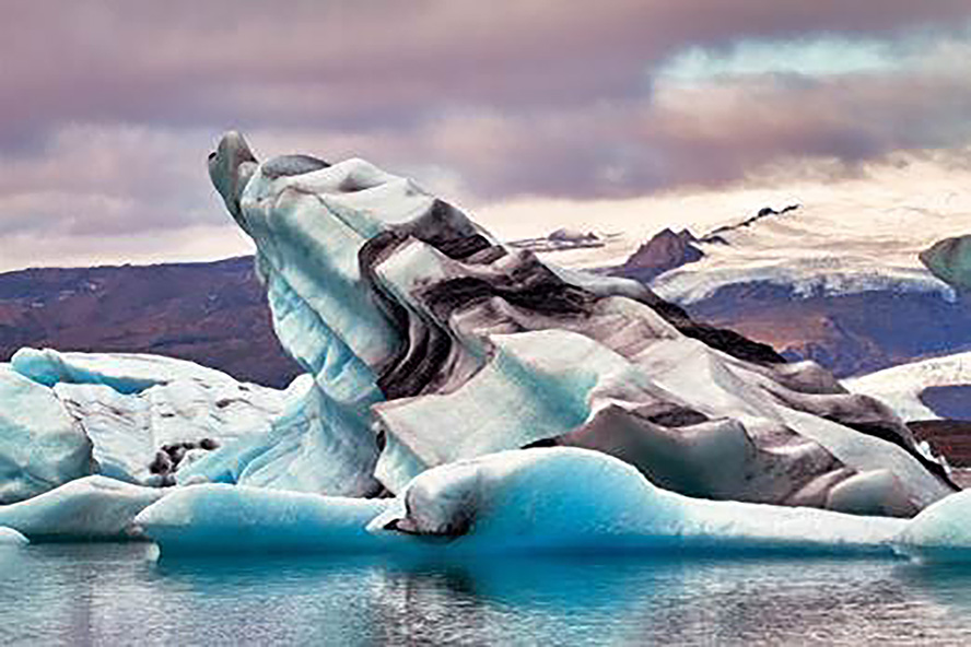 El Centro Cultural Mario Monreal acoge la exposición 'Tres fotógrafos, tres miradas'