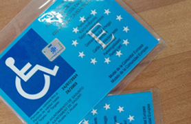 La Policía Local de Sagunto interviene 76 tarjetas de estacionamiento para vehículos que transportan personas con movilidad reducida por hacer un mal uso de ellas