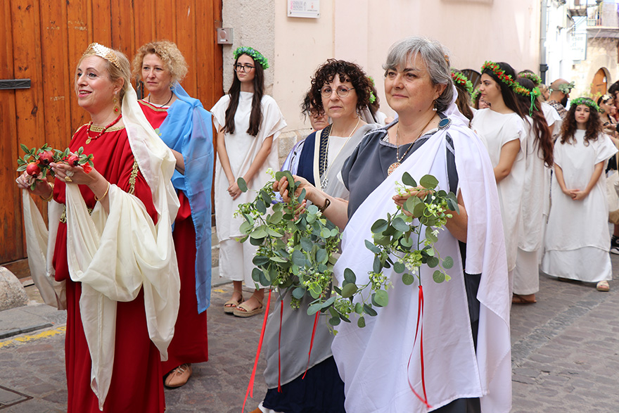 La Pompa y el Totvm Latine ponen fin a la XXVIII edición de los Lvdi Sagvntini