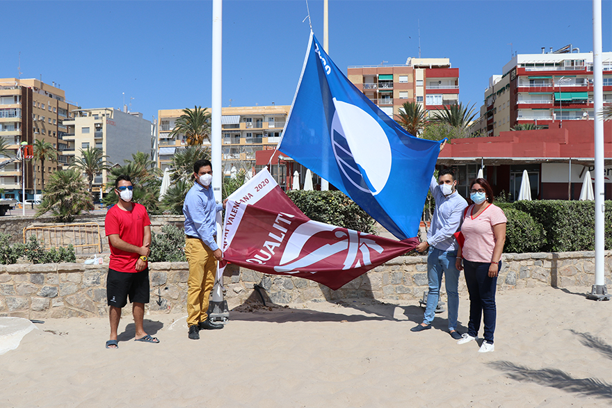 Sagunto renueva un año más el reconocimiento a la calidad de la Bandera Azul en las playas de Puerto de Sagunto, Almardà y Corinto
