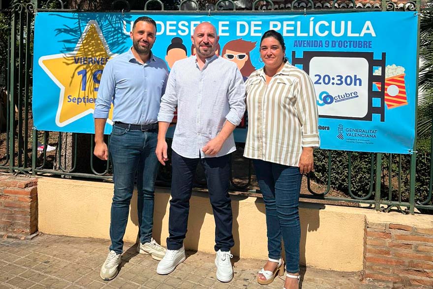 Vuelve a la avenida 9 d'Octubre Un desfile de película con moda, joyería, complementos y gran variedad de servicios